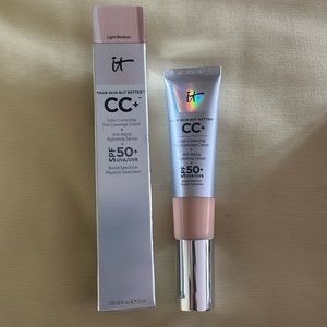IT Cosmetics CC+ Cream Shade Light Medium
